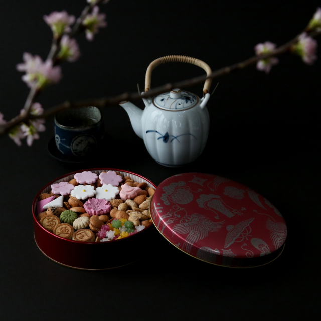 銀座菊廼舎(きくのや) 登録商標 冨貴寄(ふきよせ) 桜色JAPAN【風呂敷包み】 [CONCENT]コンセント