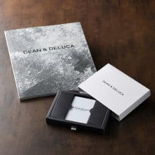 商品画像 DEAN & DELUCA（ディーン&デルーカ） ギフトカタログ CHARCOAL（チャコール）※カードタイプ