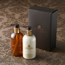 商品画像 MOLTON BROWN（モルトンブラウン） ウード・アコード＆ゴールド バスギフトセット
