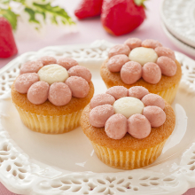 商品画像 六本木アマンド　あまおう苺のフラワーケーキ