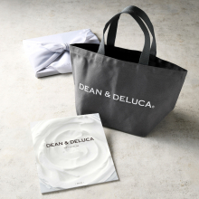 商品画像 DEAN & DELUCA（ディーン&デルーカ） ギフトカタログ WHITE（ホワイト）＋トートバッグ（S）【風呂敷包み】