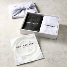 商品画像 DEAN & DELUCA（ディーン&デルーカ） ギフトカタログ WHITE（ホワイト）＋キッチンタオルギフトボックス【風呂敷包み】