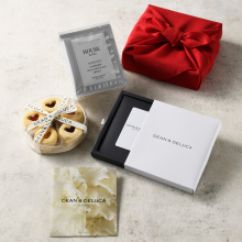商品画像 DEAN & DELUCA（ディーン&デルーカ） ギフトカタログ PLATINUM（プラチナ） ＋ハートジャムクッキーとコーヒーギフト【風呂敷包み】※カードタイプ