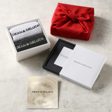 商品画像 DEAN & DELUCA（ディーン&デルーカ） ギフトカタログ PEARL（パール）＋ハンドタオルギフトボックス【風呂敷包み】※カードタイプ